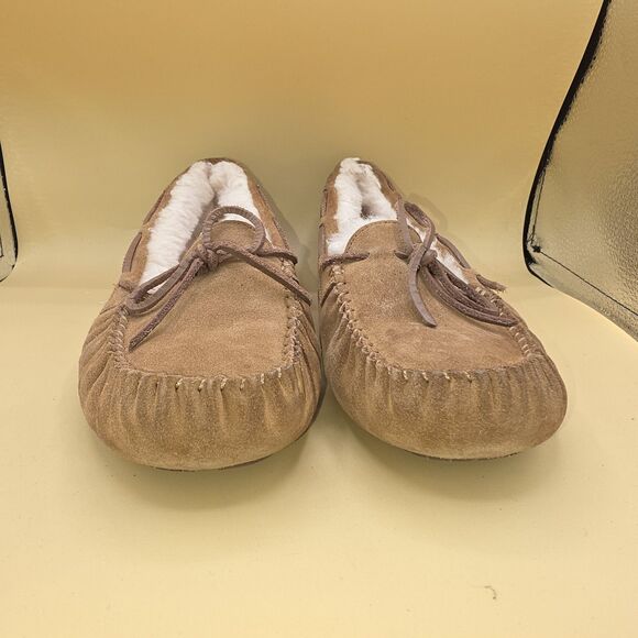 Ugg Dakota Slip On Shoes Loafers Slippers Moccasins Brown Leather Fur Womens 6 - Picture 3 of 10